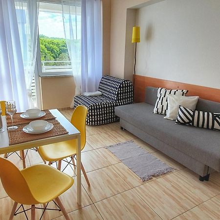 Holiday Home Slavia New 600 Z Balkonem Przy Plazy Misdroy Exterior foto
